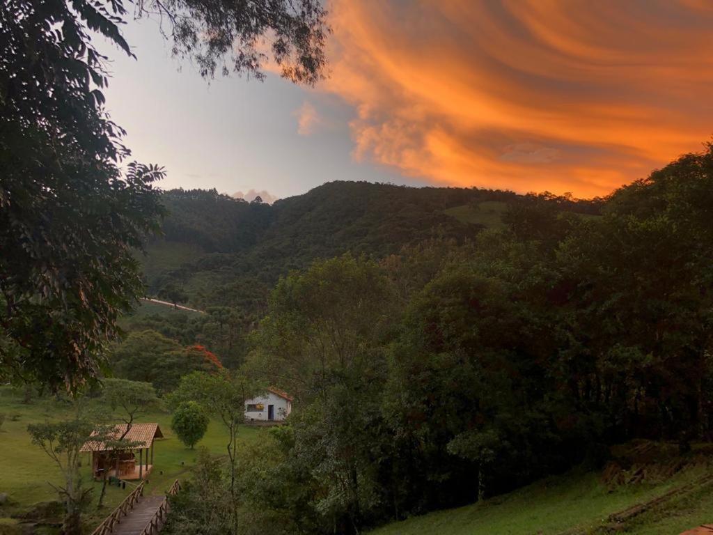 Lodge Chale Opucv Goncalves